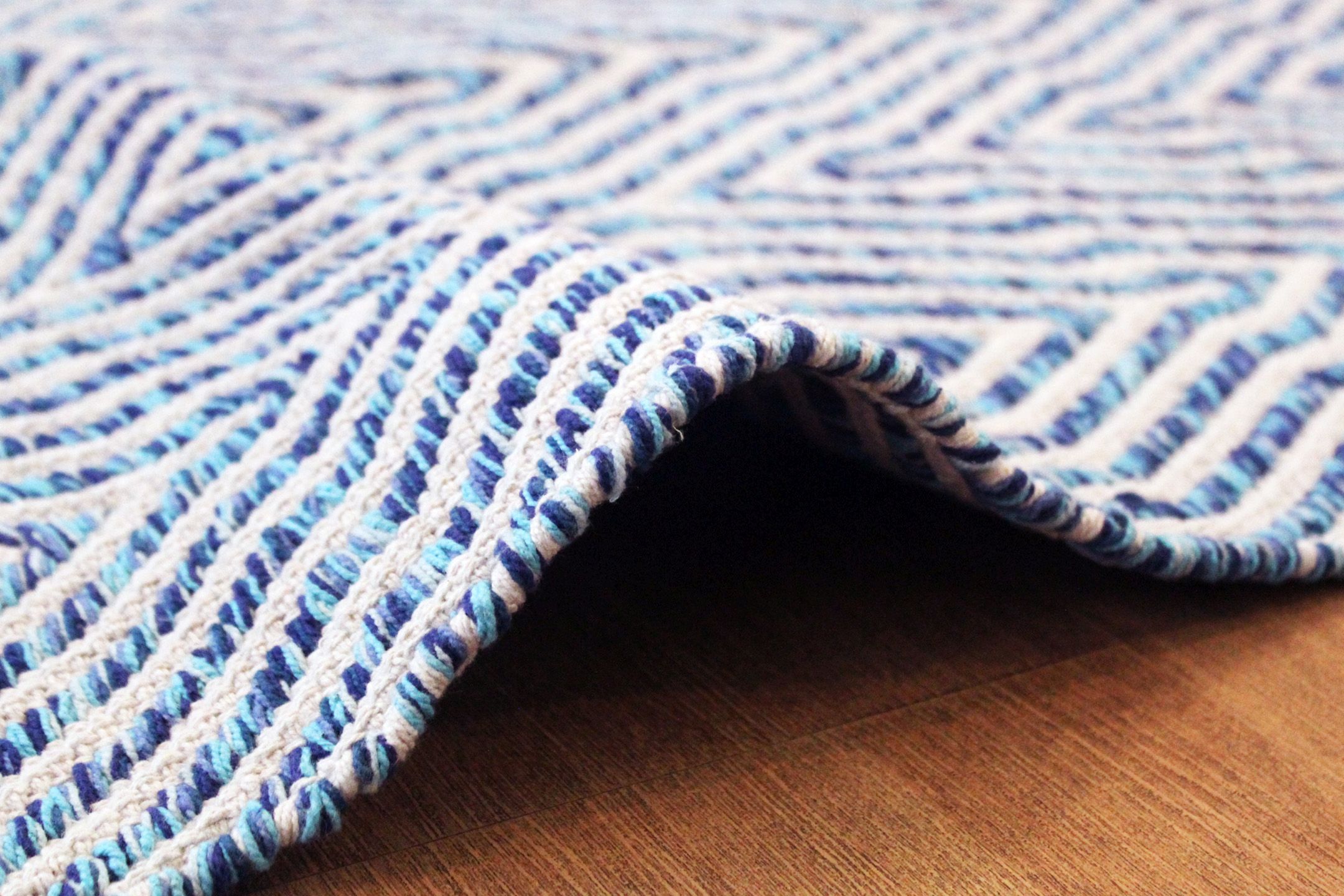 Teppich  APERITIF  410 Teppich  APERITIF  410