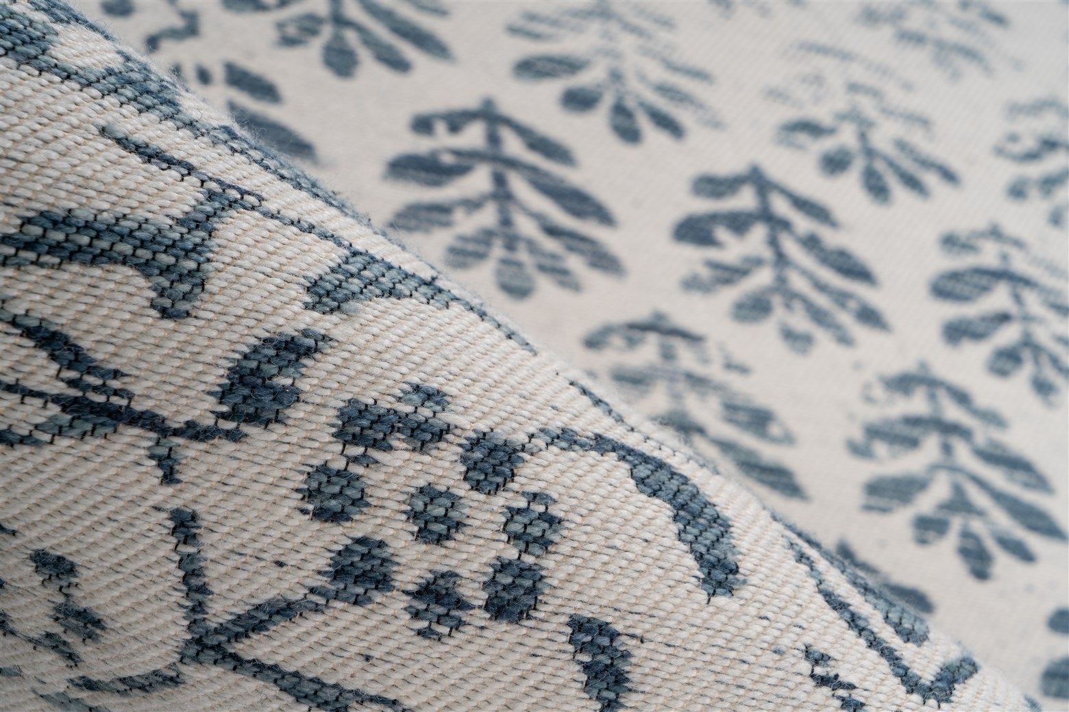 Outdoor - Teppich YOGA 300 Outdoor - Teppich YOGA 300