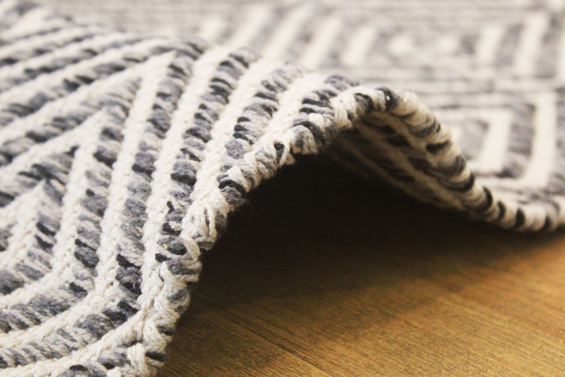 Teppich  APERITIF  310 Teppich  APERITIF  310