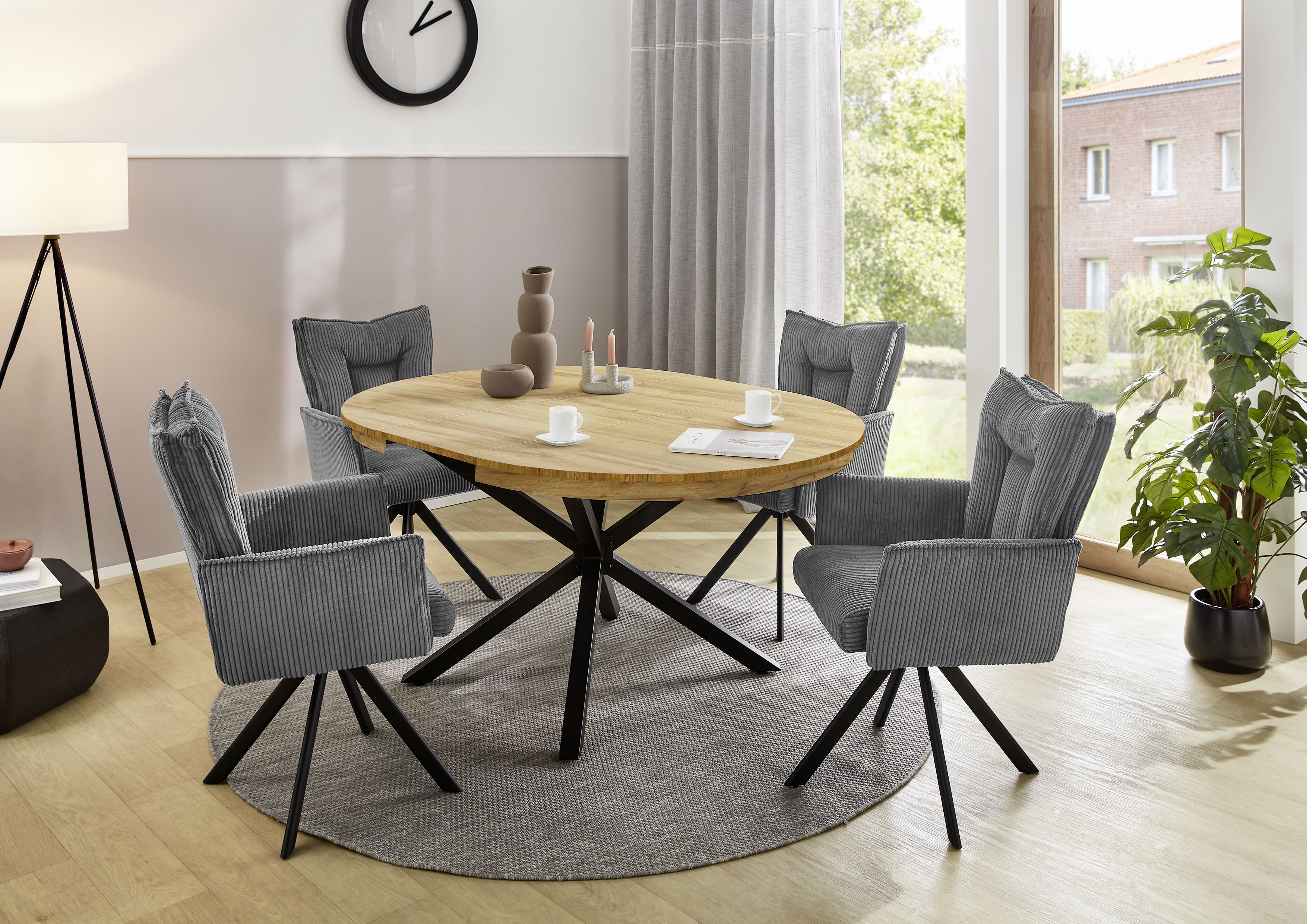 Ausziehbarer Esstisch OLBIA Ausziehbarer Esstisch OLBIA